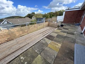 Photo 23- click for photo gallery